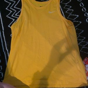 Nike tank